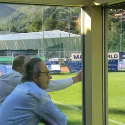 Portrait of Farhad Moshiri