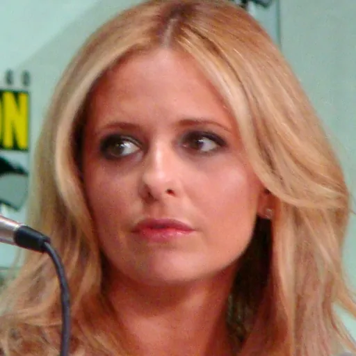 Portrait of Sarah Michelle Gellar