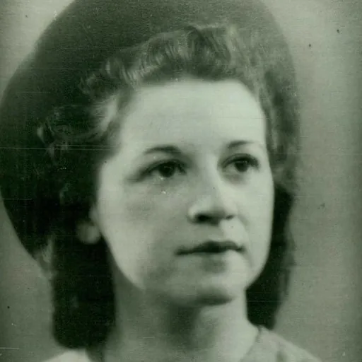 Portrait of Helena Elisabeth Goudeket