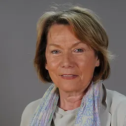 Portrait of Sonja Zwazl