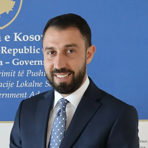 Portrait of Elbert Krasniqi