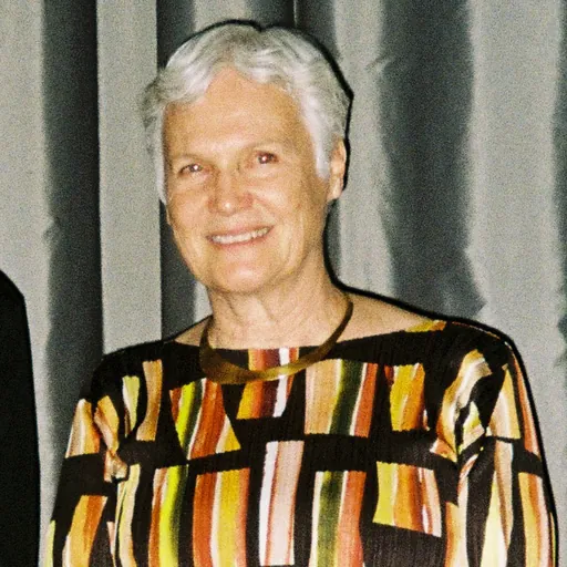 Portrait of Sharon Jansen