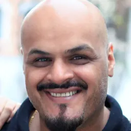 Portrait of Puneet Sira