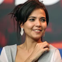Portrait of Alessandra De Rossi