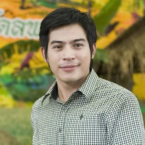 Portrait of Tridsadee Sahawong