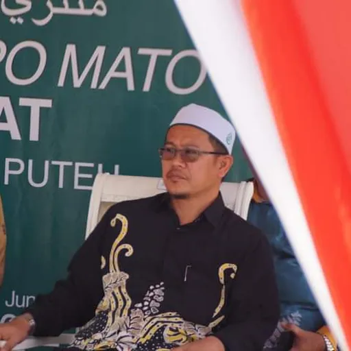 Portrait of Tuan Saripuddin Tuan Ismail