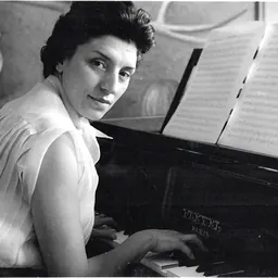 Portrait of Carme Bravo