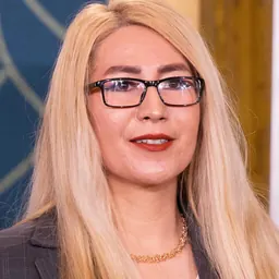 Portrait of Zakira Hekmat