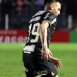 Portrait of Gustavo Silva