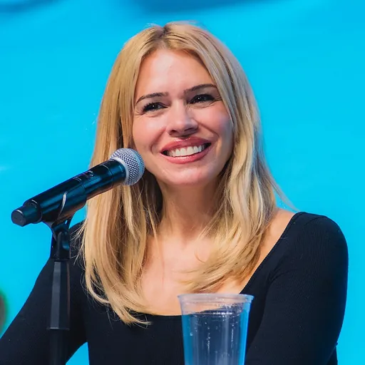 Portrait of Billie Piper