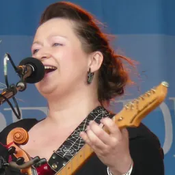 Portrait of Eliza Carthy