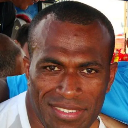 Portrait of Sireli Bobo