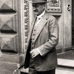 Portrait of Bill Drews
