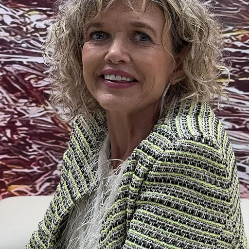 Portrait of Emly Starr