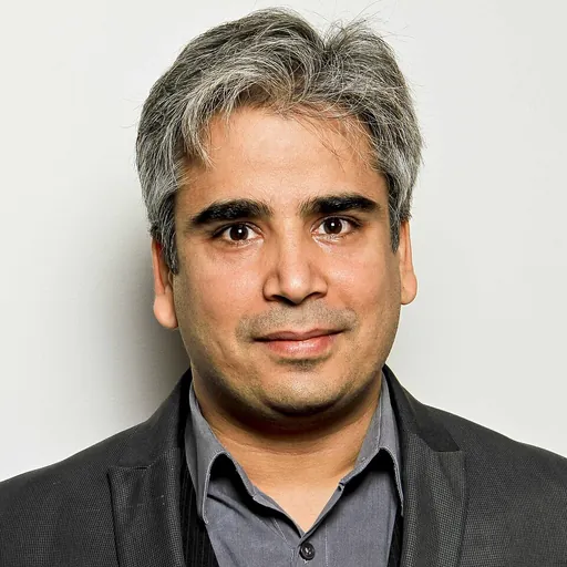 Portrait of Tanvir Sadiq