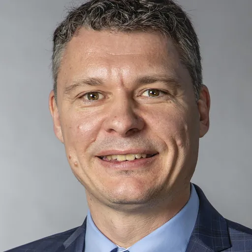 Portrait of Jörg Geerlings