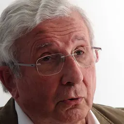 Portrait of Yann Richard