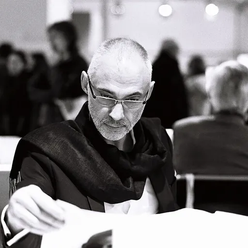 Portrait of Éric Laurent