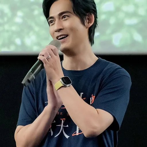 Portrait of Vic Chou