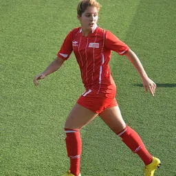 Portrait of Damla Demirdön