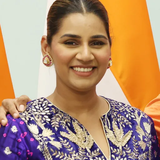 Portrait of Sanjana Ganesan