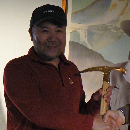 Portrait of Wang Yongfeng