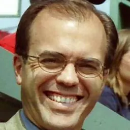 Portrait of Tom Caron