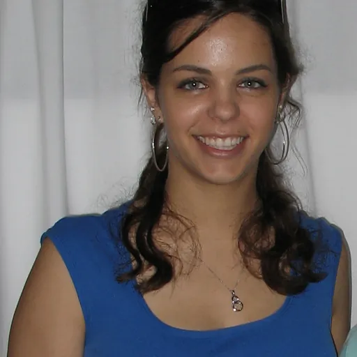 Portrait of Melissa McIntyre