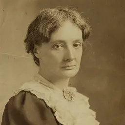 Portrait of Honnor Morten