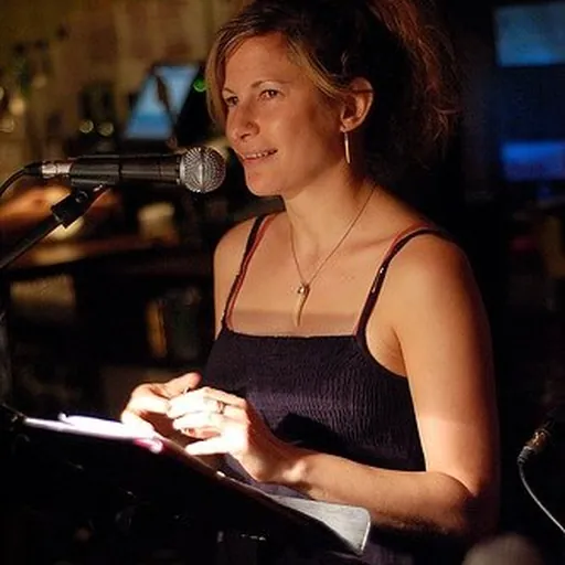 Portrait of Amanda Stern