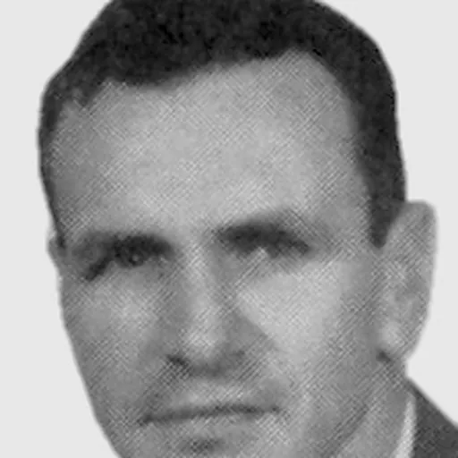 Portrait of Alden Pasche