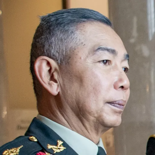 Portrait of Apirat Kongsompong
