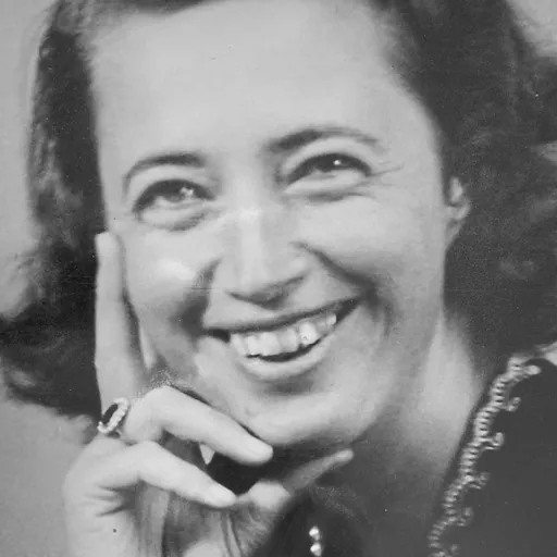 Portrait of Selina Chönz