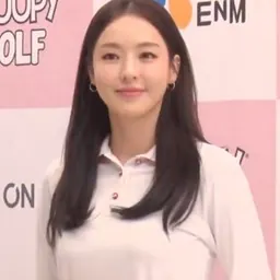 Portrait of Lee Da-hee