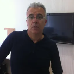 Portrait of Michele Dayan