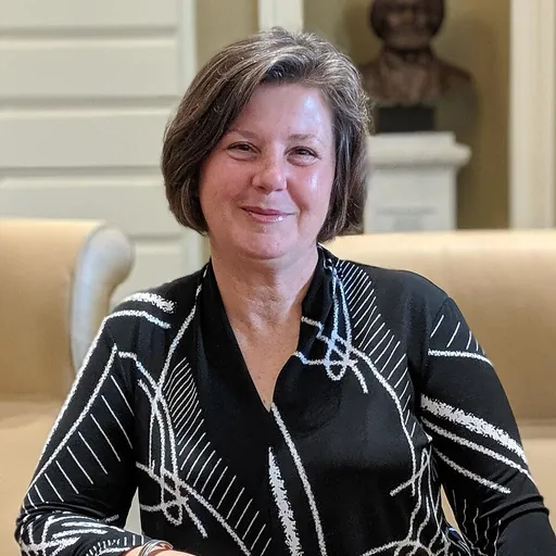 Portrait of Jo Comerford