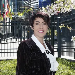 Portrait of Christine Anderson