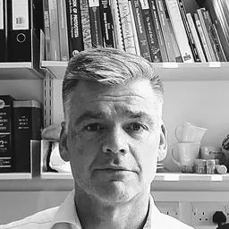 Portrait of Mark van der Giezen