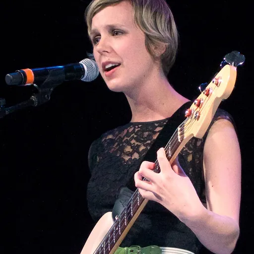 Portrait of Nataly Dawn