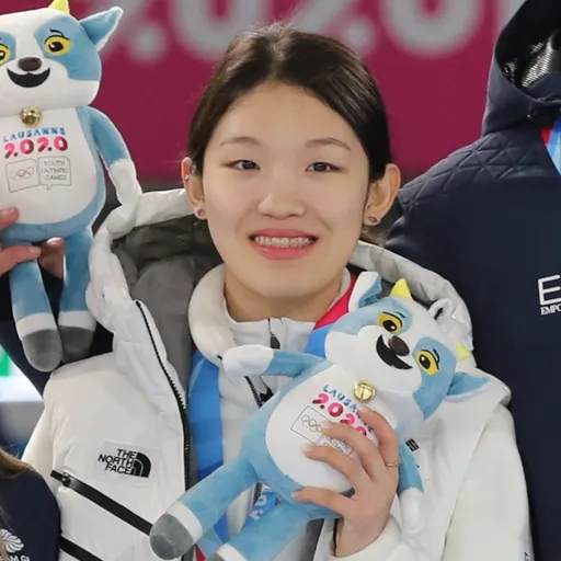 Portrait of Seo Whi-min