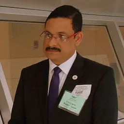 Portrait of Uroyoán Walker