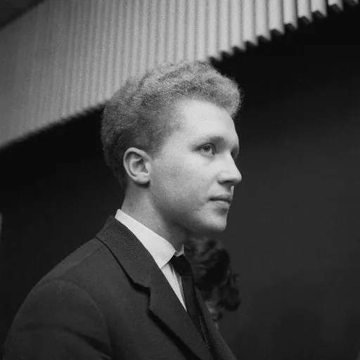 Portrait of Oleg Kagan