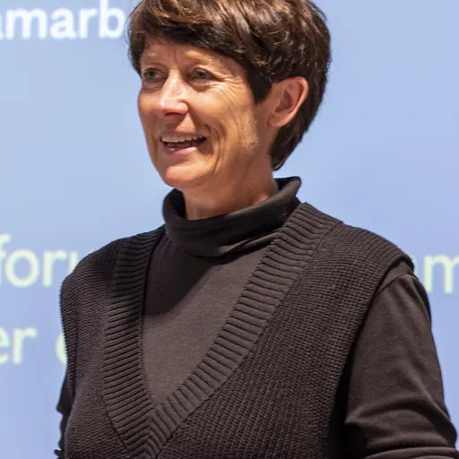 Portrait of Aud Hove