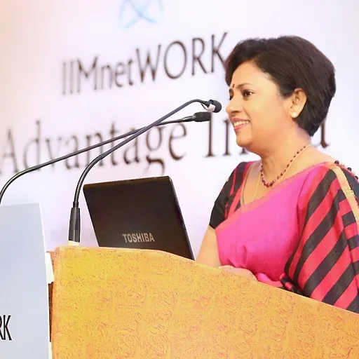 Portrait of Lakshmy Ramakrishnan