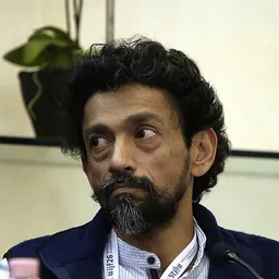 Portrait of Abhinandan Sekhri