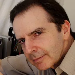 Portrait of Joe Tripician