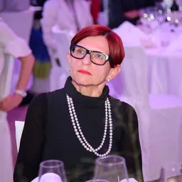 Portrait of Christine Mannhalter