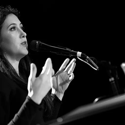 Portrait of Vanessa Carlton
