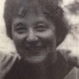 Portrait of Naomi Henrik
