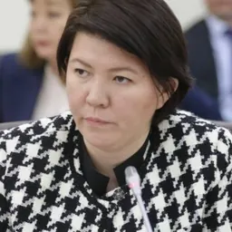 Portrait of Juldyz Süleimenova
